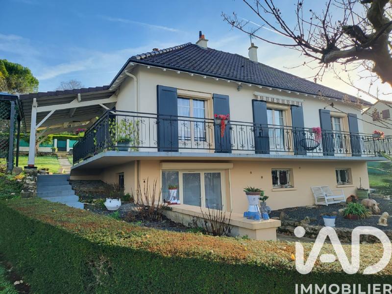 Maison - 162 m² - 7 pièces