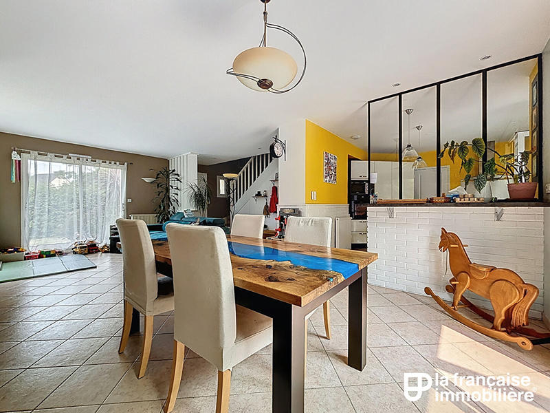 Maison - 126 m² - 5 pièces