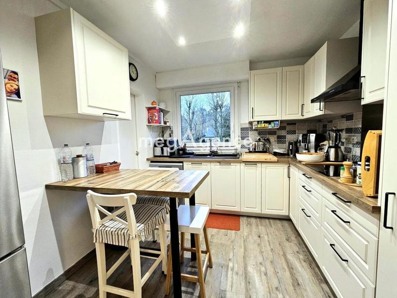 Appartement - 103 m² - 5 pièces