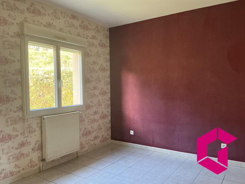 Villa - 90 m² - 6 pièces