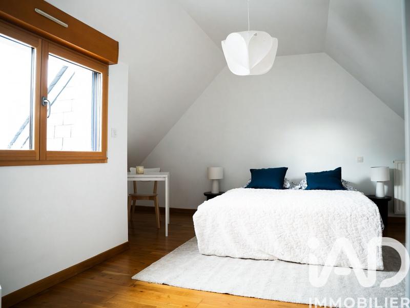 Maison de ville - 140 m² - 5 pièces