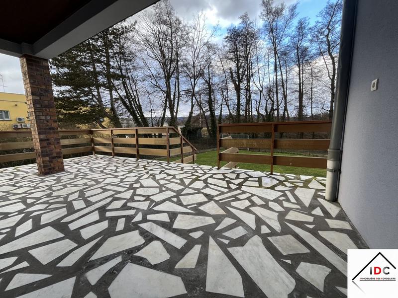 Maison - 155 m² - 5 pièces