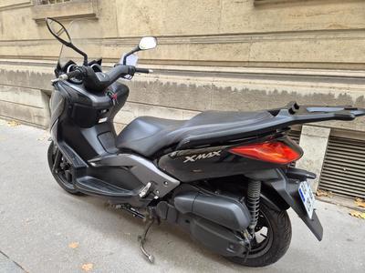Yamaha Xmax