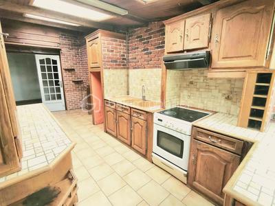 Immeuble - 95 m² - 6 pièces