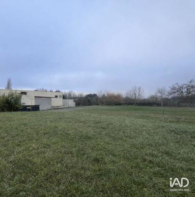 Local commercial - 1 800 m²