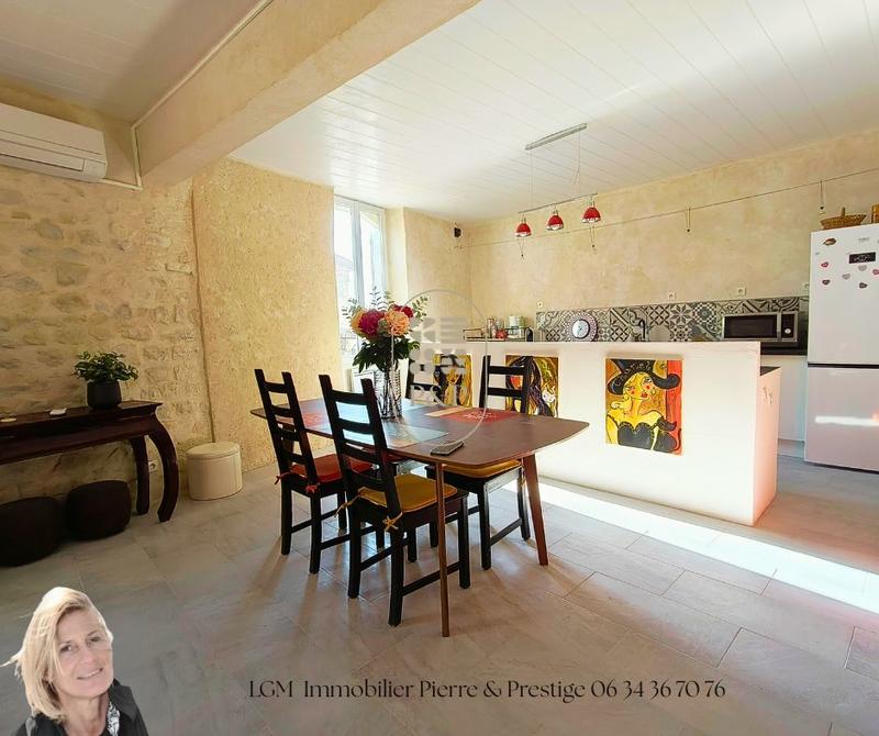 Maison de village - 110 m² - 3 pièces