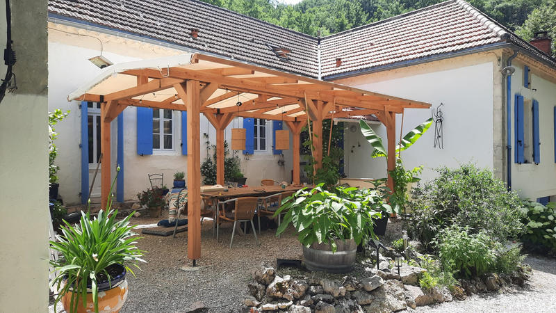 Maison - 333 m² - 13 pièces