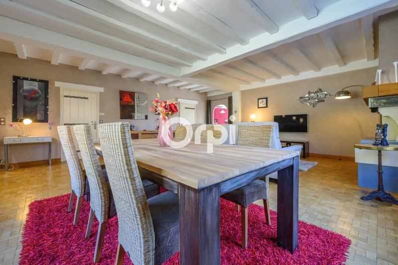 Maison - 212 m² - 5 pièces