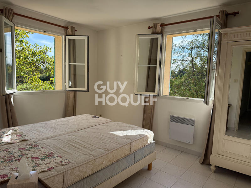 Maison - 95 m² - 5 pièces