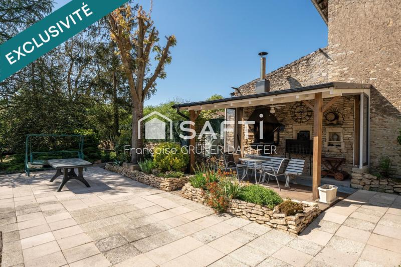 Maison - 214 m² - 5 pièces