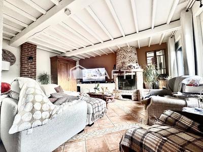 Maison - 160 m² - 8 pièces