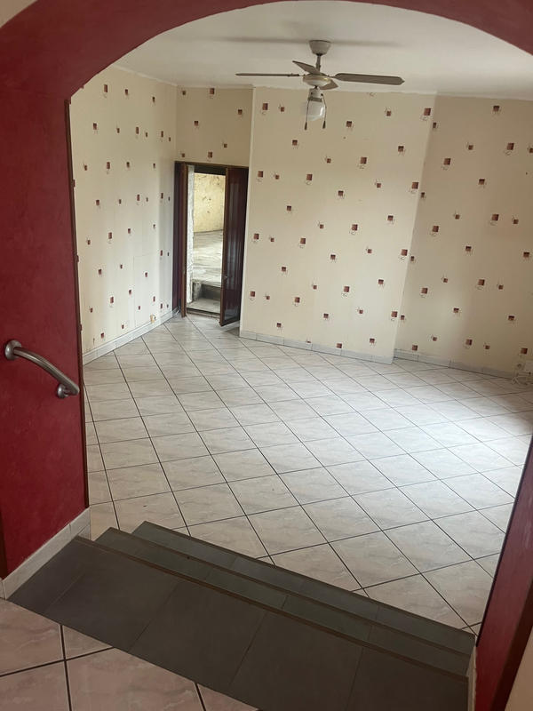 Maison - 150 m² - 7 pièces