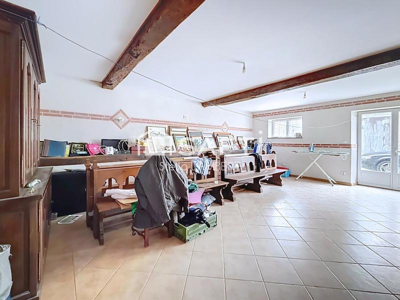 Maison de maîtres - 332 m² - 8 pièces