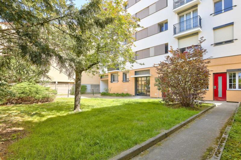 Appartement - 92 m² - 4 pièces