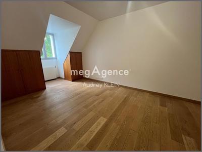 Pavillon - 112 m² - 5 pièces