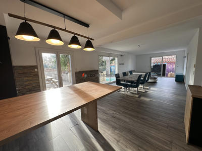 Villa - 147 m² - 5 pièces