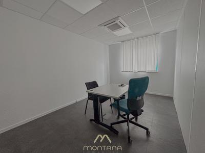 Bureau - 340 m² - 6 pièces
