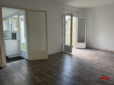 Appartement - 80 m² - 4 pièces