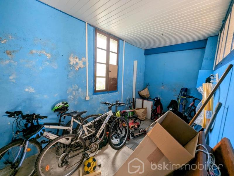 Maison - 207 m² - 10 pièces