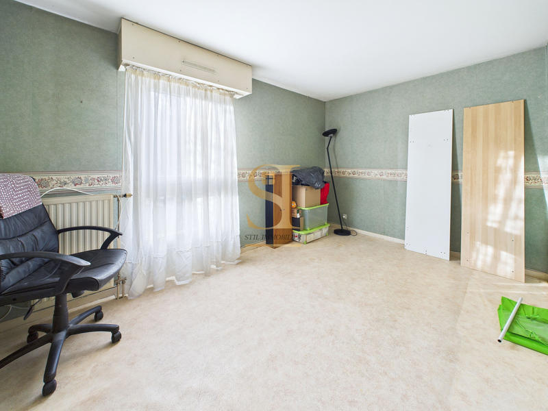 Appartement - 83 m² - 4 pièces