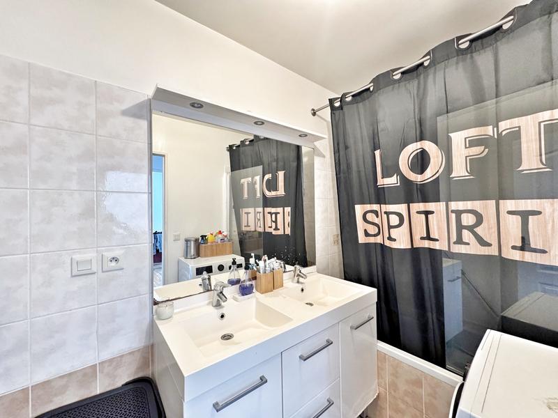 Appartement - 87 m² - 4 pièces