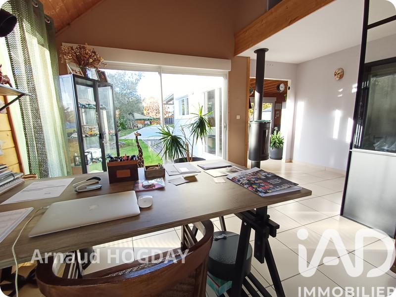 Maison - 196 m² - 7 pièces