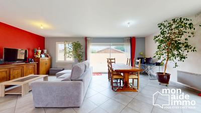 Maison - 135 m² - 6 pièces