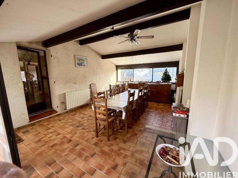 Maison - 128 m² - 5 pièces