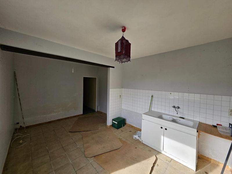 Maison - 610 m² - 5 pièces