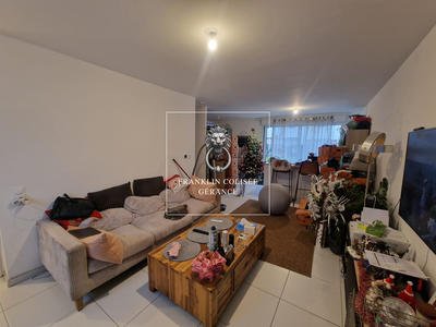 Maison - 88 m² - 4 pièces