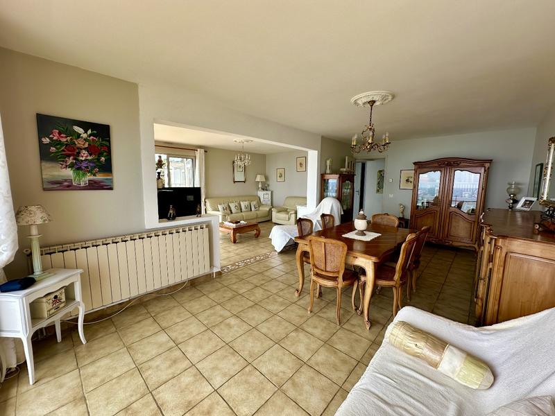 Appartement - 125 m² - 4 pièces