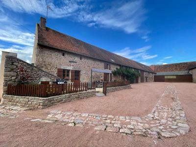 Maison - 157 m² - 6 pièces