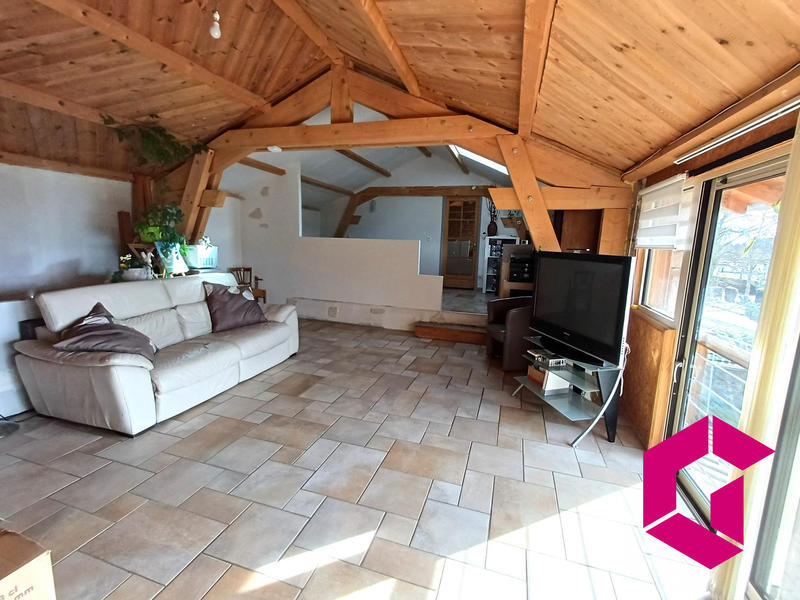 Maison ancienne - 168 m² - 4 pièces