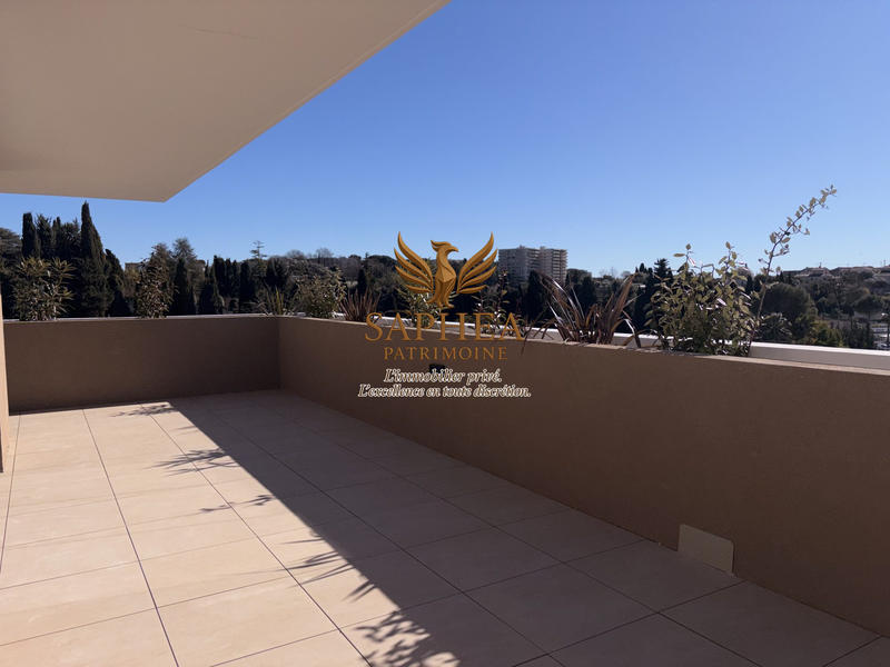 Appartement - 98 m² - 4 pièces