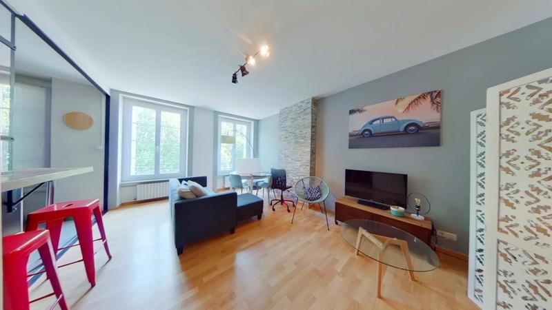 Appartement - 92 m² - 4 pièces