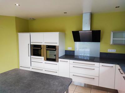 Maison - 181 m² - 8 pièces