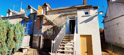 Maison - 107 m² - 5 pièces