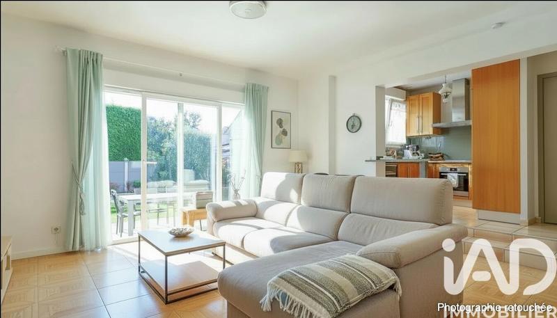 Maison - 111 m² - 6 pièces