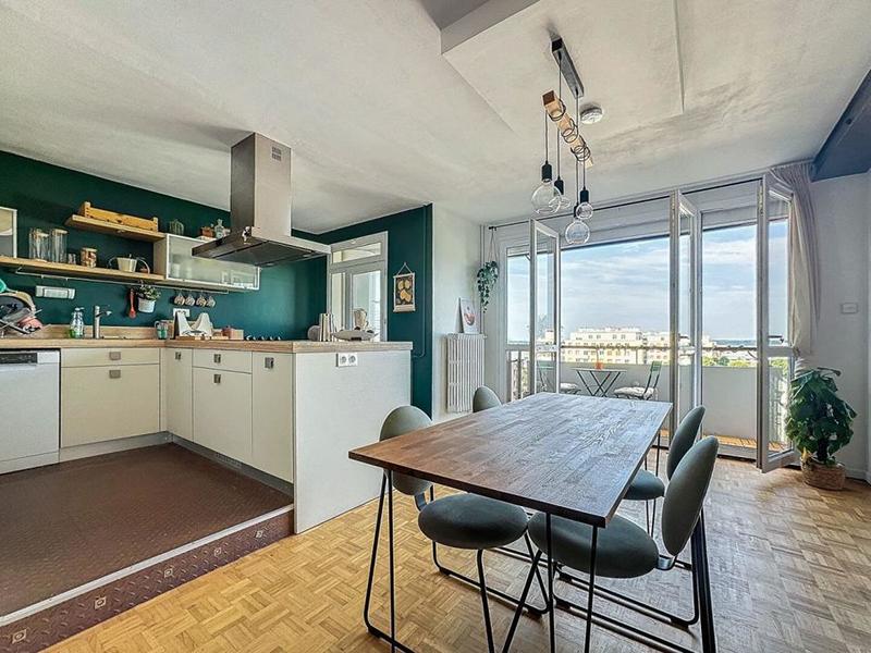 Appartement - 64 m² - 4 pièces