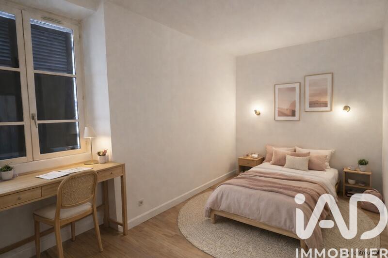 Maison - 172 m² - 8 pièces