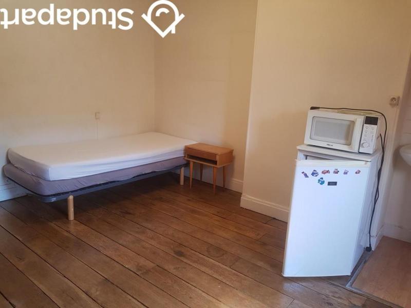 Chambre - 18 m² - 1 pièce