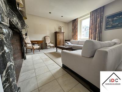 Appartement - 155 m² - 5 pièces