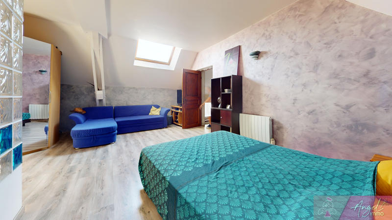 Maison de village - 220 m² - 7 pièces