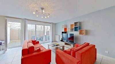 Chambre - 110 m² - 5 pièces