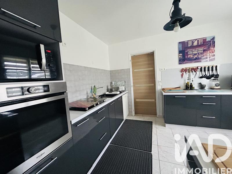 Maison - 163 m² - 7 pièces