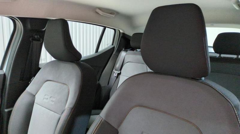 Dacia Sandero Stepway III extreme TCe 110 -24