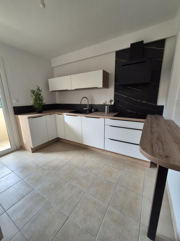 Appartement - 70 m² - 3 pièces