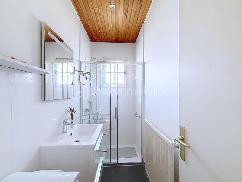 Maison - 168 m² - 6 pièces