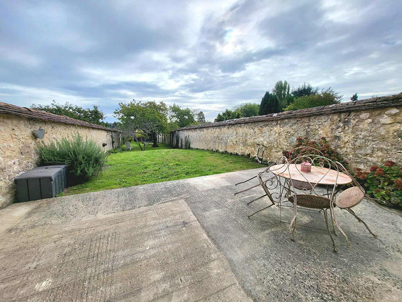 Maison - 145 m² - 7 pièces