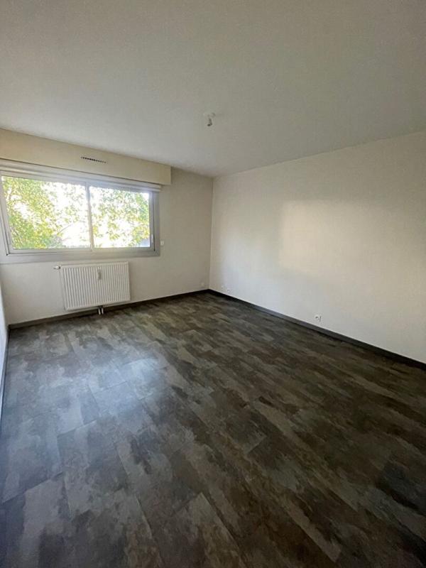 Appartement - 110 m² - 5 pièces